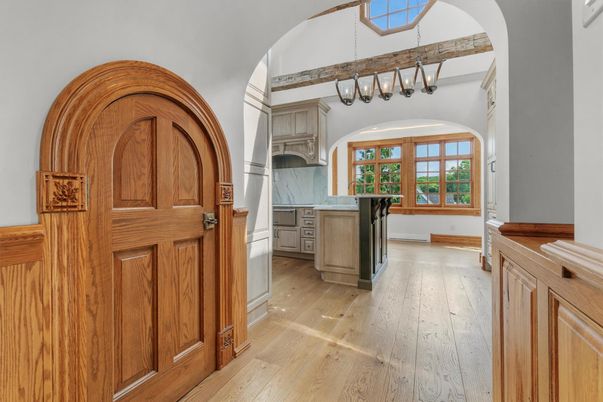 Chandelier, Interior, Kitchen, Pendant Lights, Wood Texture Flooring