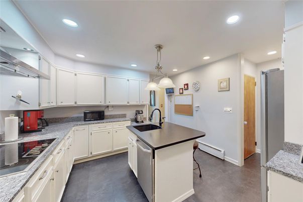 Interior, Kitchen, Pendant Lights, Recessed Lighting