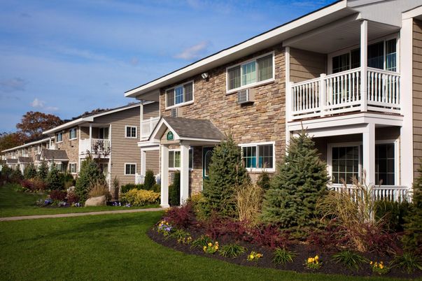 Exterior, Facade, American Craftsman