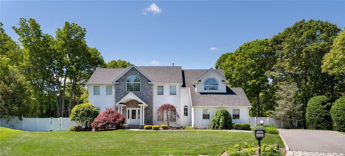 Backyard, Exterior, Facade, Farmhouse
