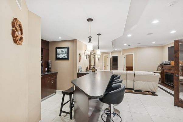 Fireplace, Interior, Living room, Pendant Lights, Recessed Lighting