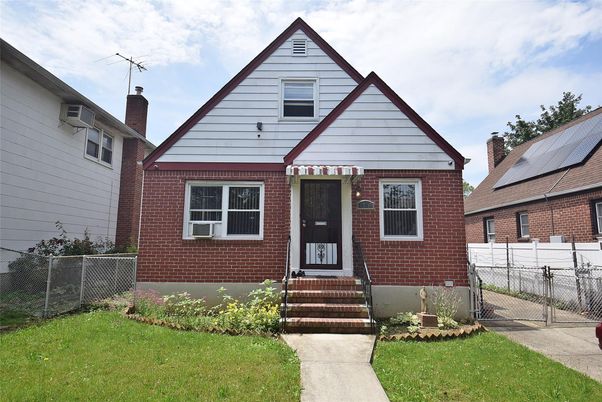 Exterior, Facade, Brick Facade, Tudor Revival