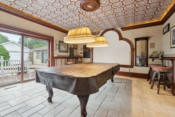 Billiard Table, Game Room, Interior, Pendant Lights