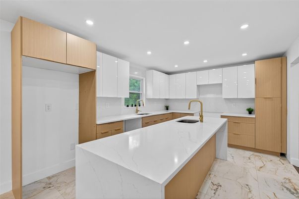 Interior, Kitchen, Marble, Recessed Lighting, Stainless Steel Appliances