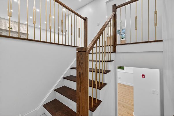 Interior, Pendant Lights, Wood Texture Flooring