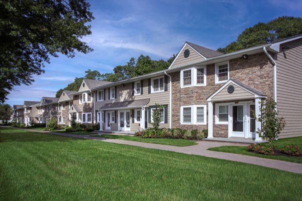 Backyard, Exterior, Facade, Georgian
