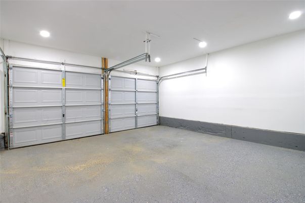 Garage, Interior, Recessed Lighting
