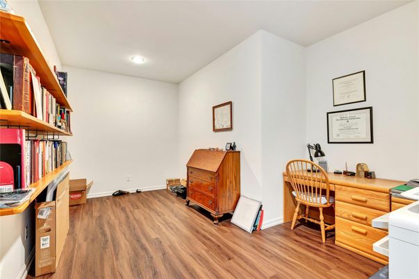 Home Office, Interior, Recessed Lighting, Wood Texture Flooring