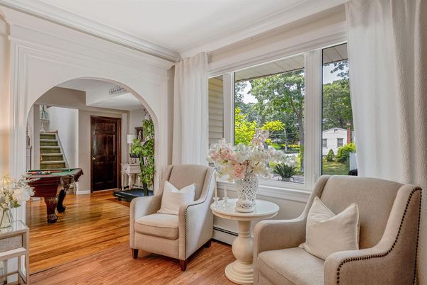 Game Room, Interior, Piano, Wood Texture Flooring