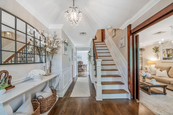 Chandelier, Interior, Living room, Wood Texture Flooring