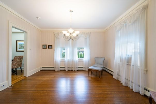 Chandelier, Empty room, Interior, Wood Texture Flooring