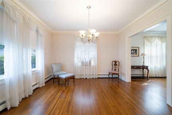 Chandelier, Interior, Wood Texture Flooring