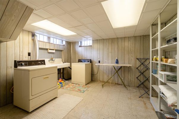Interior, Washer, Wooden Walls
