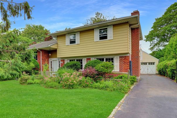 Detached Garage, Exterior, Facade, Brick Facade, Split Level