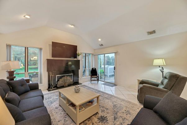 Fireplace, Interior, Living room, Recessed Lighting