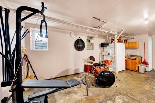 Fitness Equipment, Interior