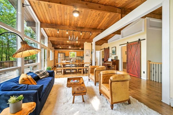 Dining room, Interior, Living room, Wooden Beams, Wooden Ceilings, Wood Texture Flooring