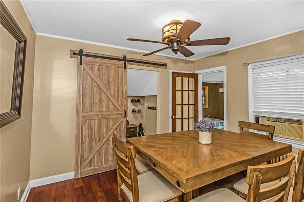 Dining room, Interior, Wood Texture Flooring