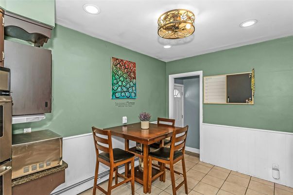 Dining room, Interior, Recessed Lighting