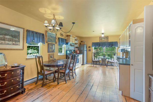 Chandelier, Dining room, Interior, Kitchen, Wood Texture Flooring