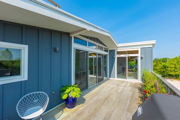 Exterior, Wood Texture Flooring