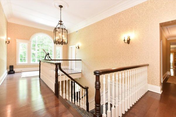 Chandelier, Interior, Wood Texture Flooring