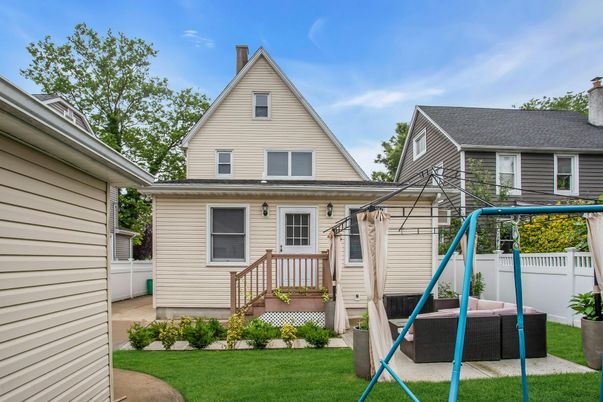 Backyard, Exterior, Playground