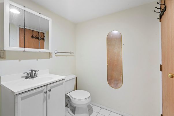 Bathroom, Interior