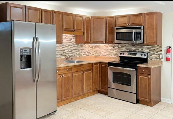 Interior, Kitchen, Stainless Steel Appliances