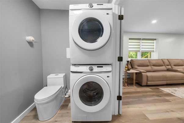 Interior, Recessed Lighting, Utility Closets, Washer, Wood Texture Flooring