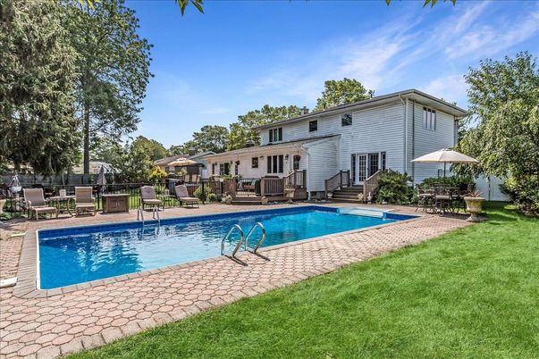 Backyard, Exterior, Pool