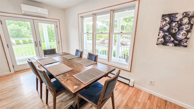 Dining room, Interior, Wood Texture Flooring