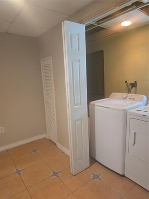 Interior, Recessed Lighting, Washer