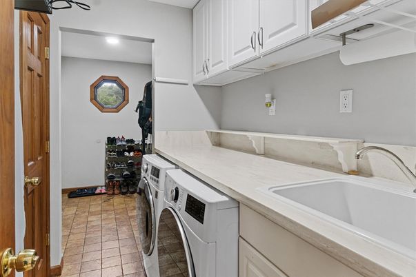 Interior, Recessed Lighting, Washer
