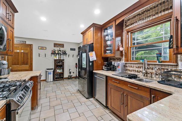 Interior, Kitchen, Recessed Lighting