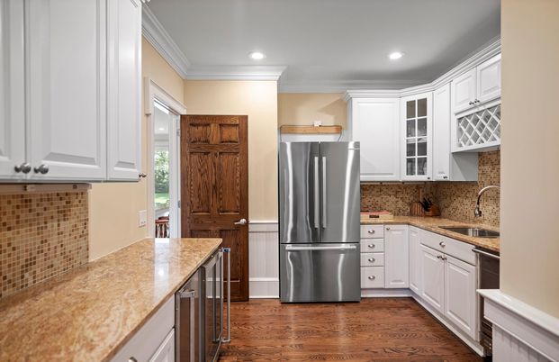 Interior, Kitchen, Recessed Lighting, Wood Texture Flooring