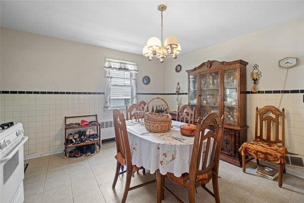 Chandelier, Dining room, Interior