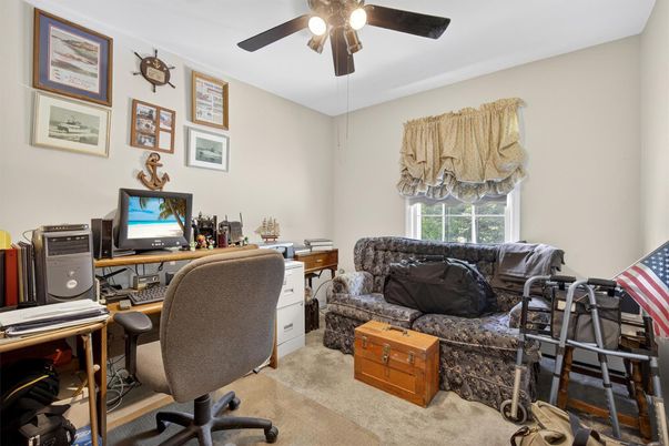Home Office, Interior