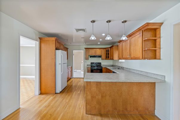 Interior, Kitchen, Pendant Lights, Wood Texture Flooring