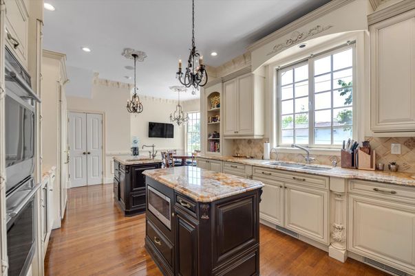 Chandelier, Interior, Kitchen, Pendant Lights, Recessed Lighting, Wood Texture Flooring