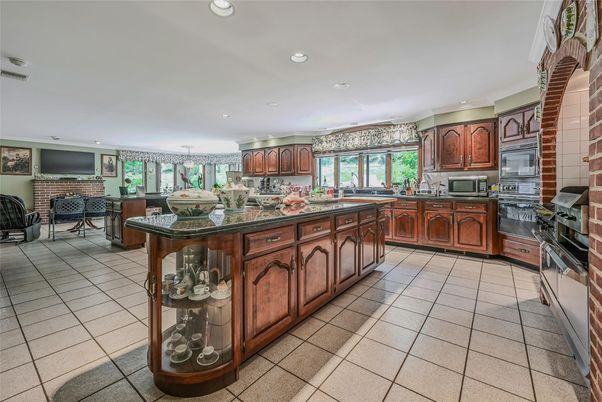 Interior, Kitchen, Recessed Lighting
