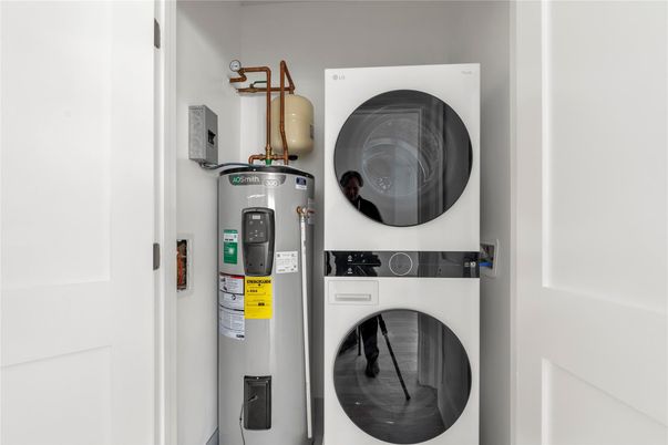 Interior, Utility Closets, Washer