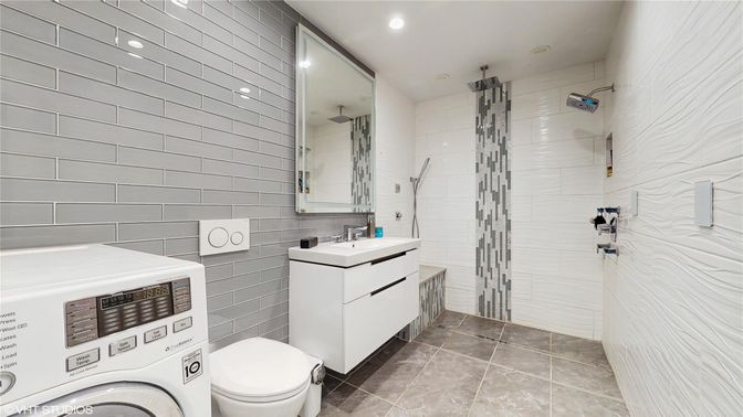 Bathroom, Interior, Recessed Lighting, Washer