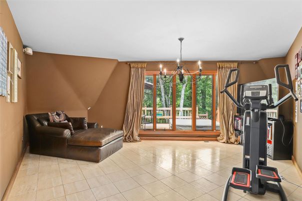 Chandelier, Fitness Equipment, Interior