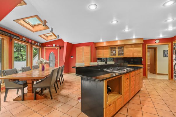 Dining room, Interior, Kitchen, Recessed Lighting