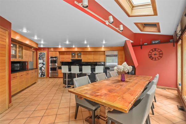 Dining room, Interior, Kitchen, Recessed Lighting, Stainless Steel Appliances