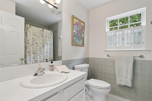 Bathroom, Interior