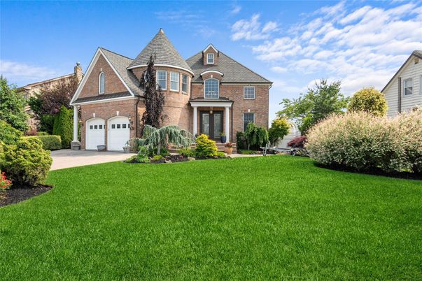 Attached, Exterior, Facade, Brick Facade, French Provincial