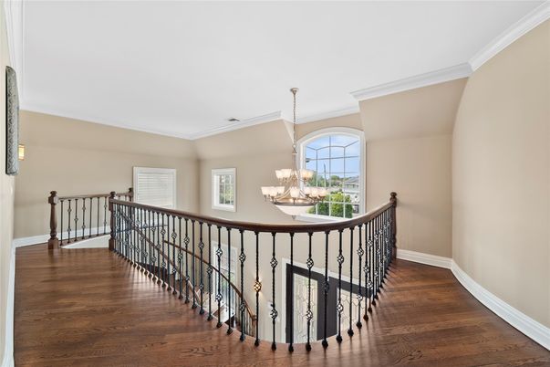 Chandelier, Interior, Wood Texture Flooring