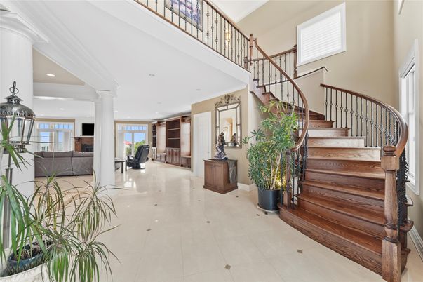 Fireplace, Interior, Recessed Lighting